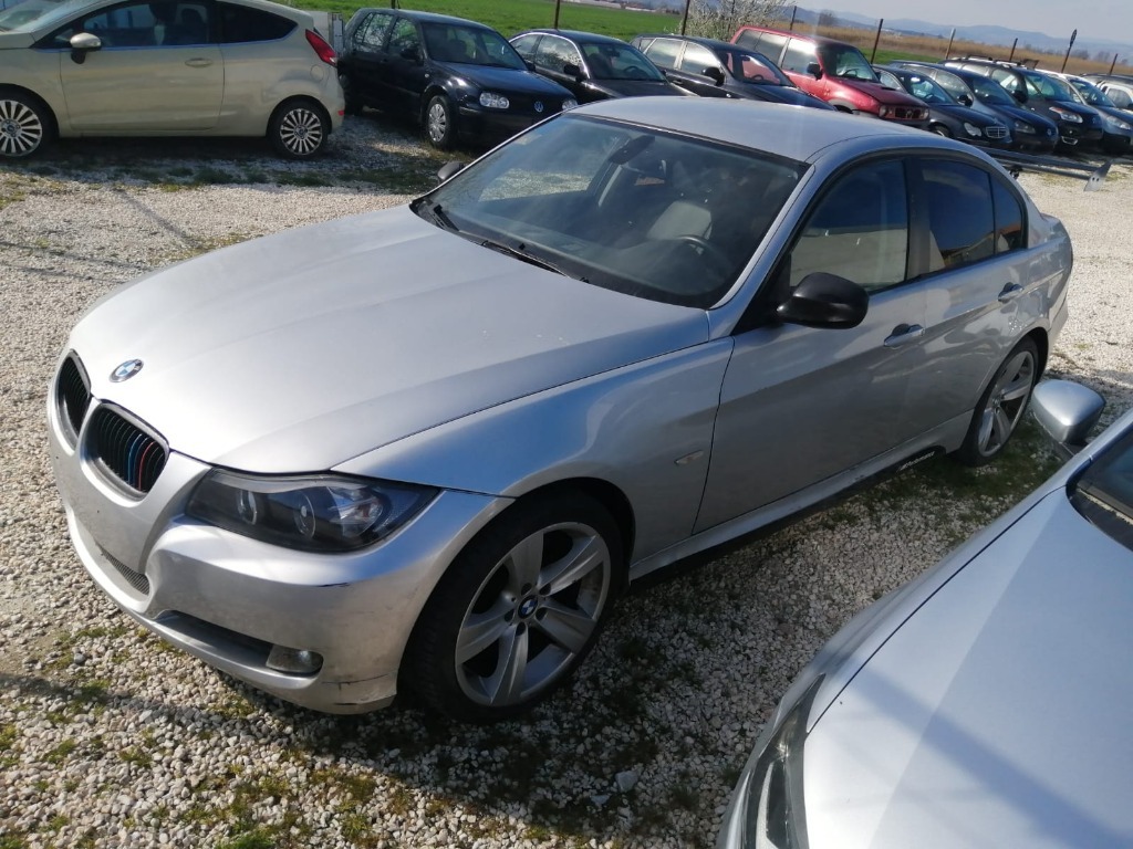 BMW 318 d