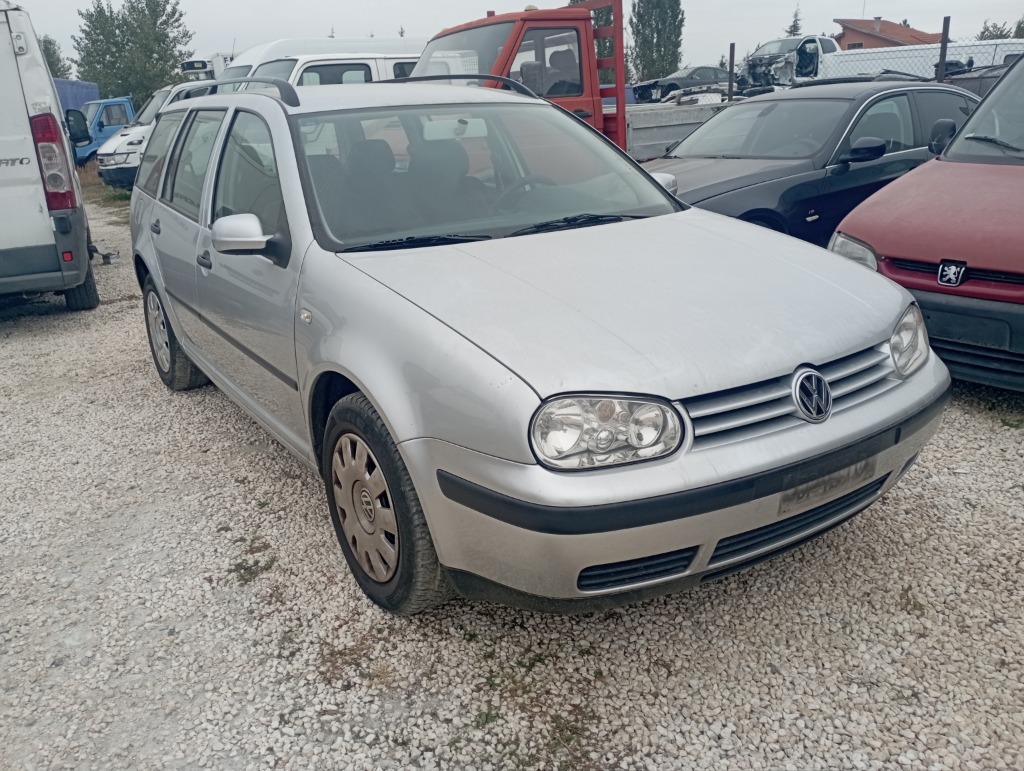 VW Golf 1.6i 16v
