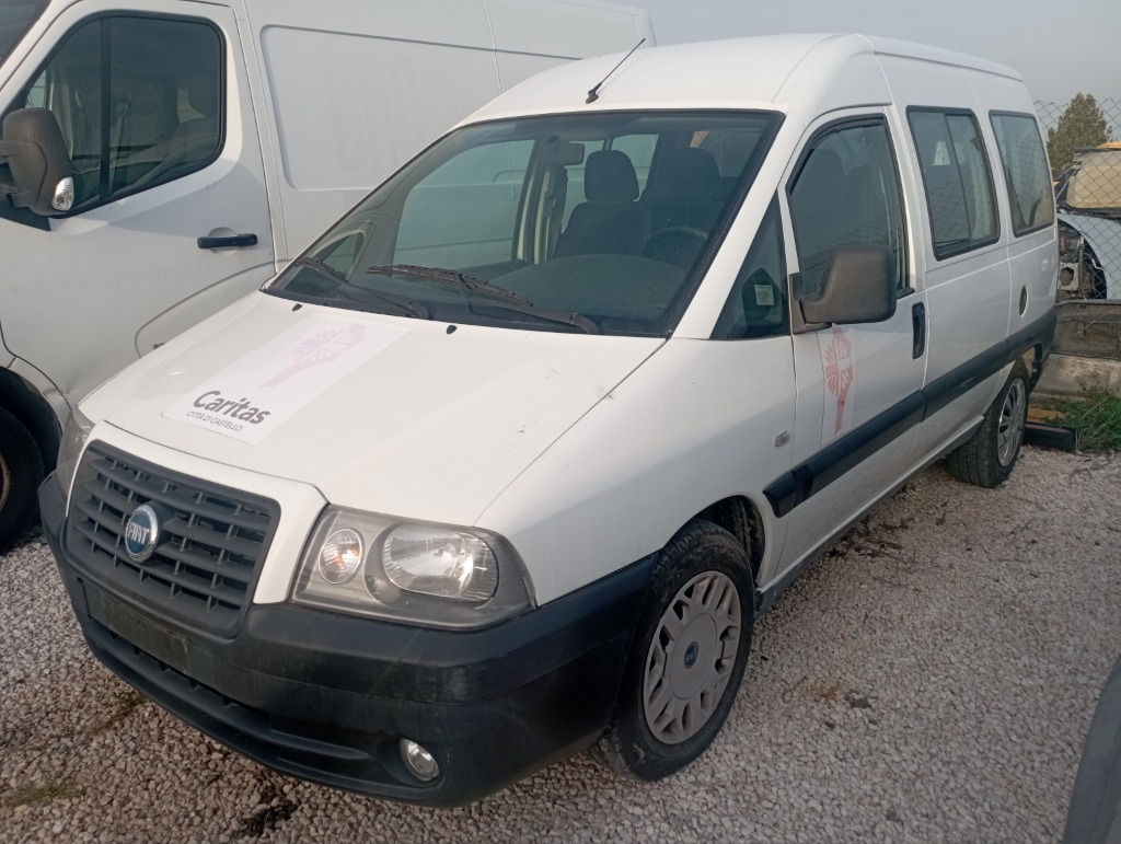 Fiat Scudo 2.0hdi 9места