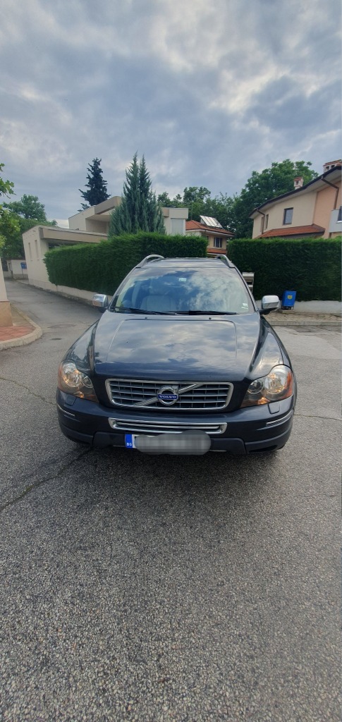 Volvo XC 90 V8,Газ,