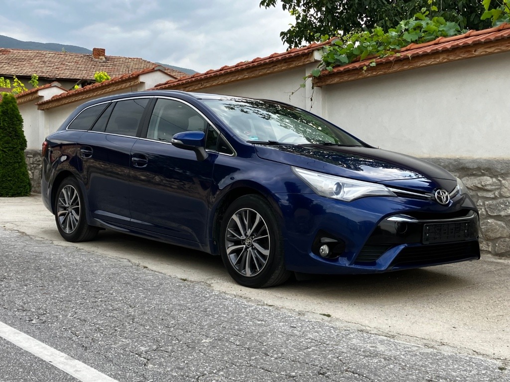 Toyota Avensis Panorama 143кс