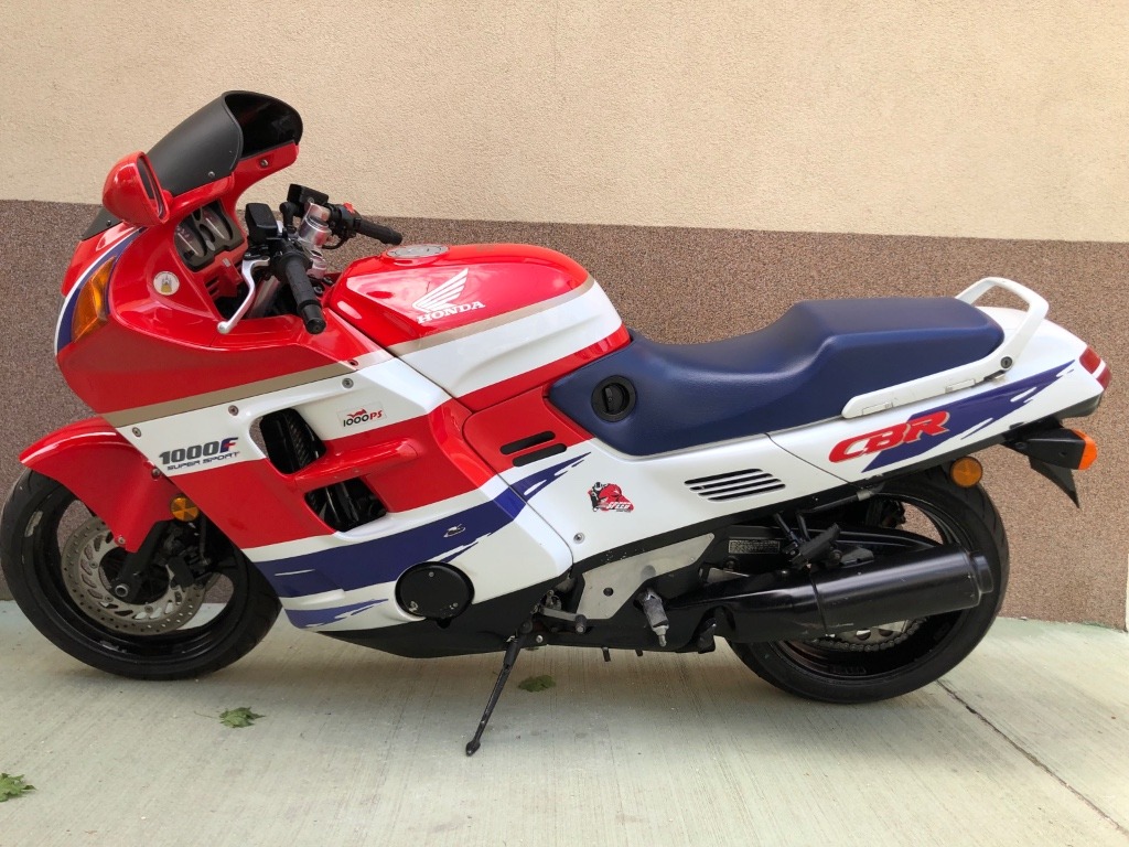 Honda CBR 1000  Super Sport
