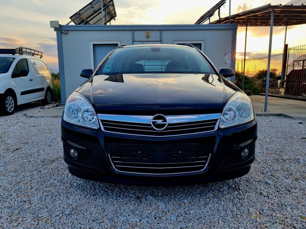 Opel Astra 1.6 i 115 ks.