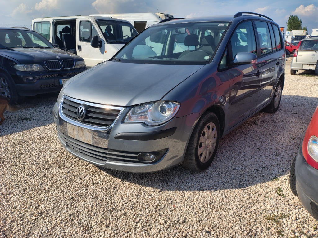 VW Touran 2.0i бензин метан