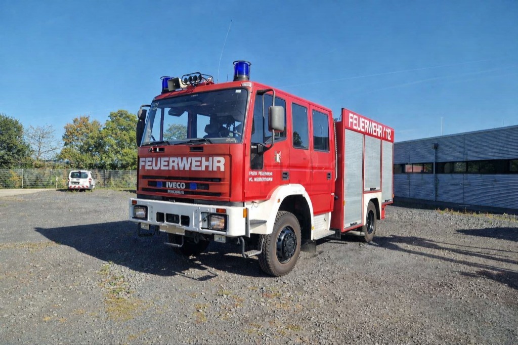Iveco Magirus 4x4 FF135 Пожарна с резервоар и помпа
