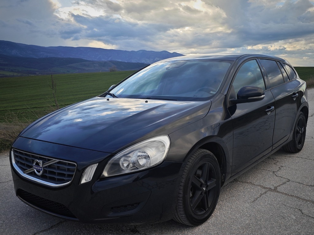 Volvo V60 *Navi*