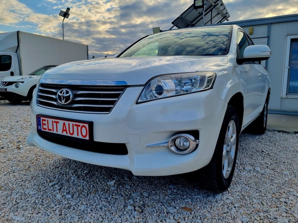 Toyota RAV 4 2.2D4D150ks.