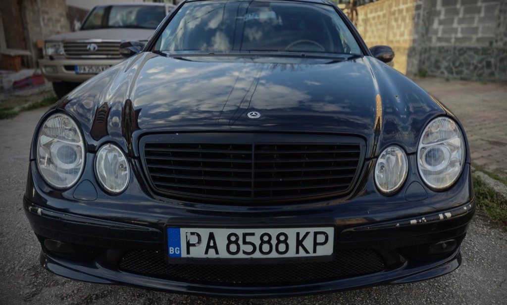 Mercedes-Benz E 500 V8 306к.с 5g