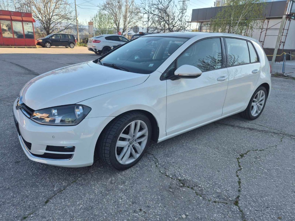 VW Golf 1.4бензин 140кс