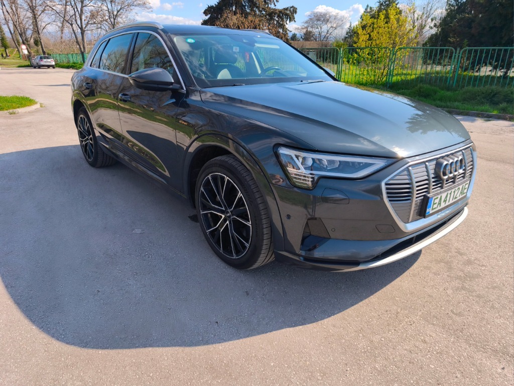 Audi E-tron 95kwh, Matrix