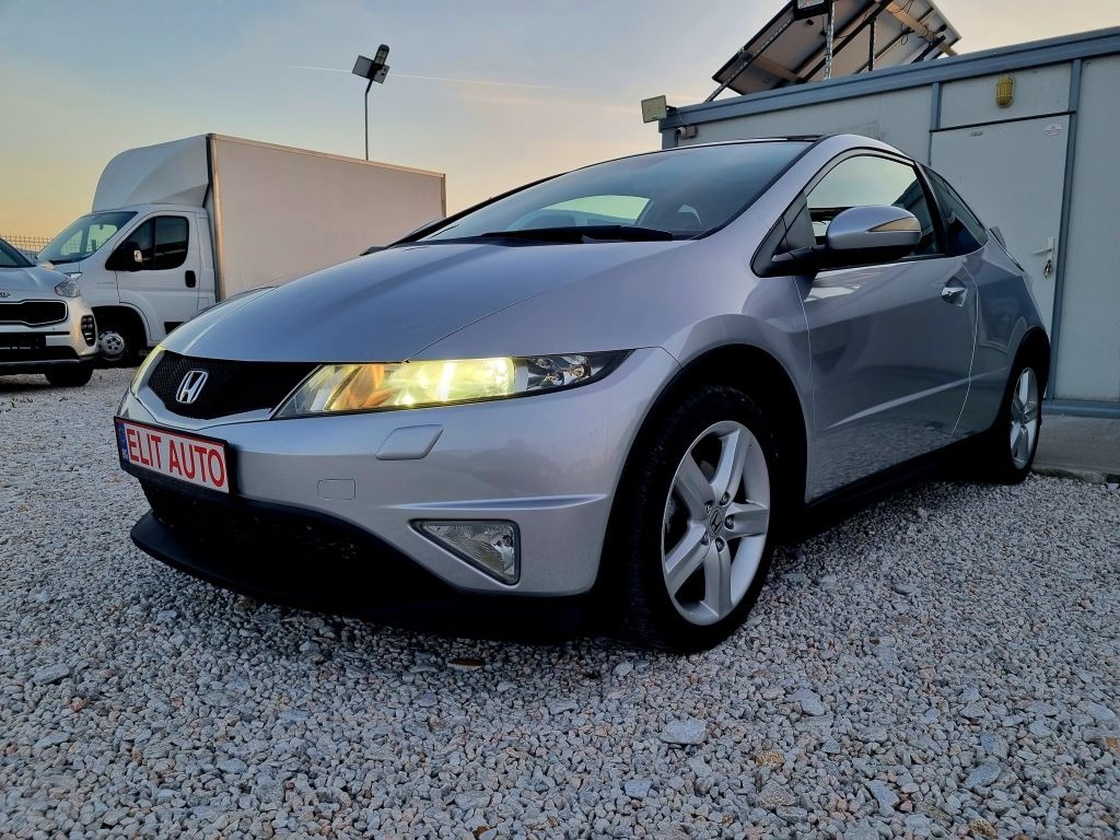 Honda Civic 2.2i-CDTI TypeS