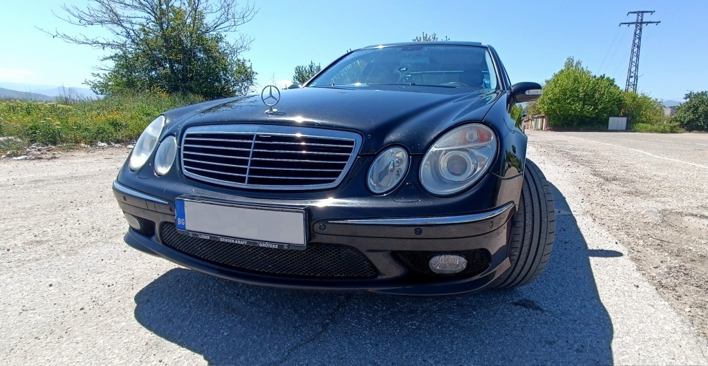 Mercedes-Benz E 320 AMG пакет