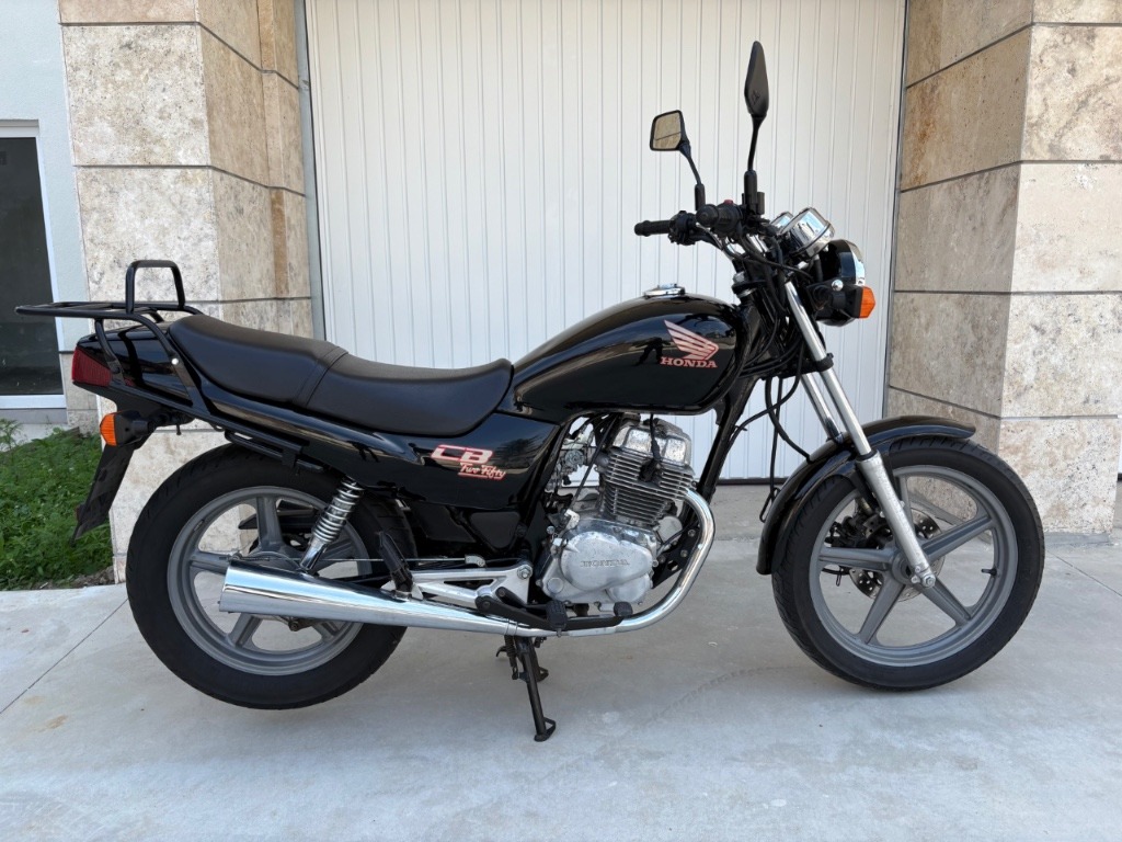 Honda CB250 20000km