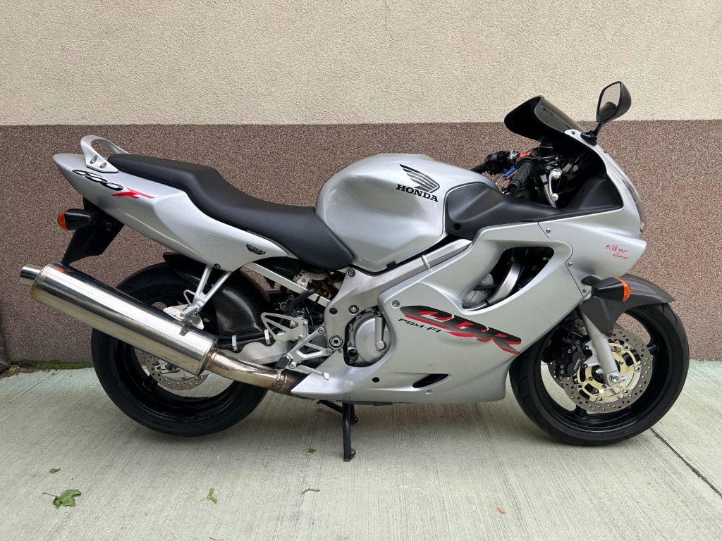 Honda CBR