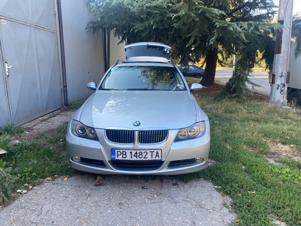 BMW 320