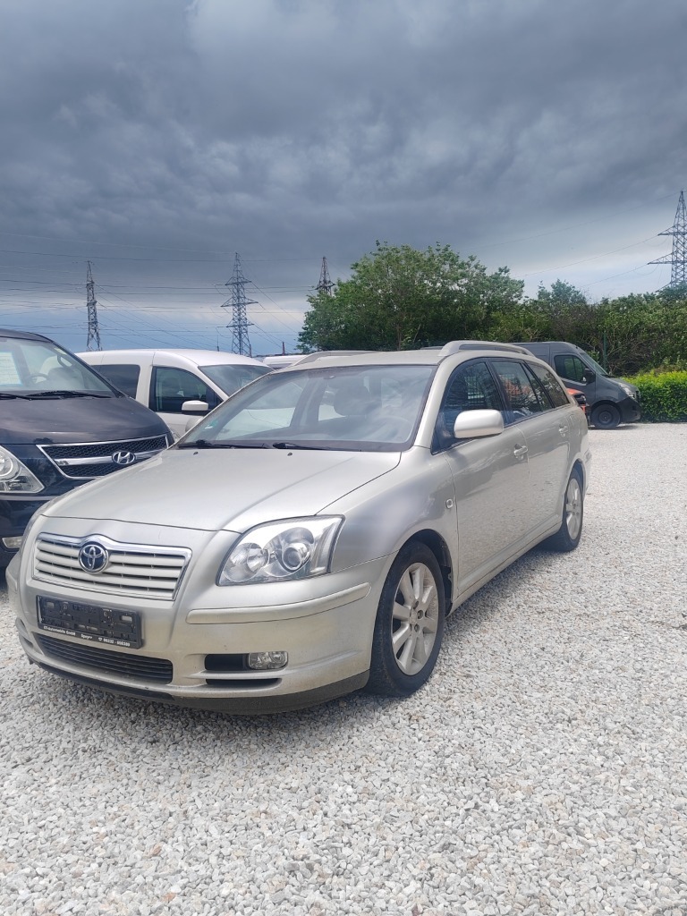 Toyota Avensis 2.0,147к.с.