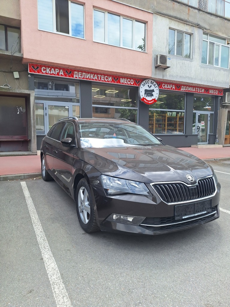 Skoda Superb 1.4i