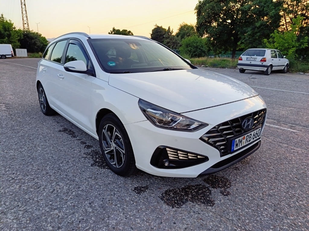 Hyundai i30 1.6.116кс