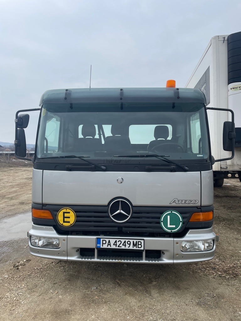 Mercedes Atego 818L