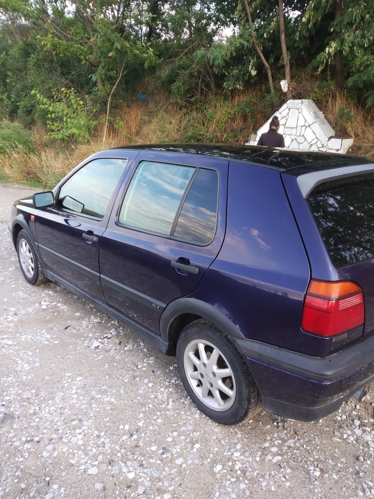 VW Golf 1.6 101ps