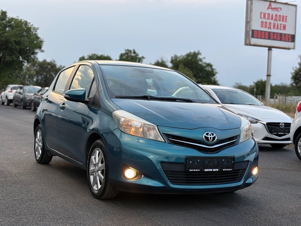 Toyota Yaris NAVI Камера