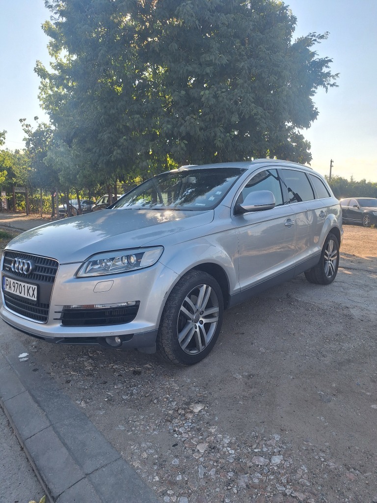 Audi Q7 3.0 тди 7места