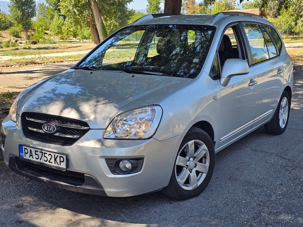 Kia Carens