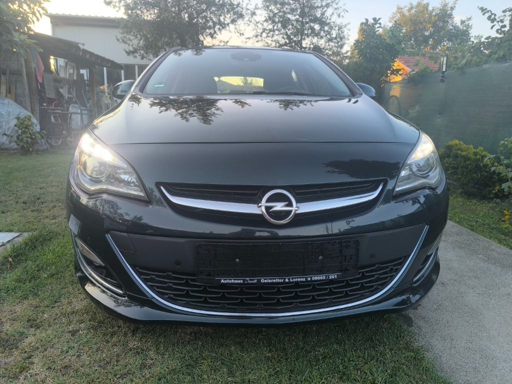 Opel Astra 2.0 OPC
