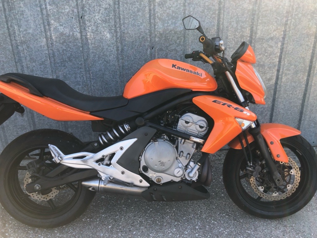 Kawasaki ER6